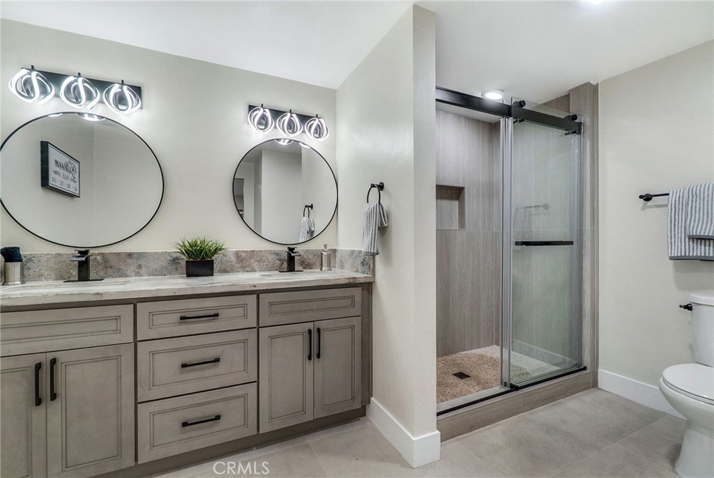 MLS #OC25260184 image #25