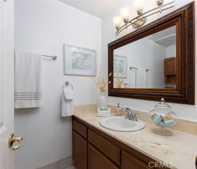 Detail Gallery Image 12 of 24 For 577 E Cambert St, San Dimas,  CA 91773 - 4 Beds | 2 Baths