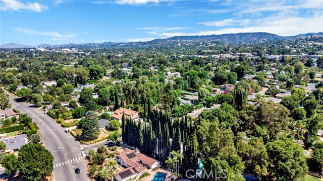 Detail Gallery Image 44 of 48 For 5955 Oakdale Avenue, Woodland Hills,  CA 91367 - 5 Beds | 4 Baths