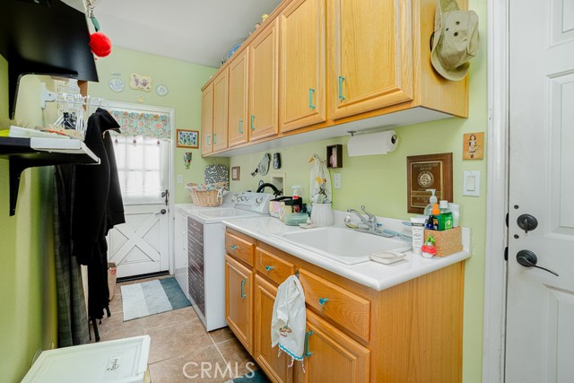 Detail Gallery Image 25 of 35 For 1052 Park Ave, San Jacinto,  CA 92583 - 4 Beds | 3 Baths