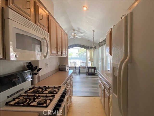 Detail Gallery Image 12 of 39 For 1238 Heritage Ranch Rd, San Jacinto,  CA 92583 - 1 Beds | 1 Baths