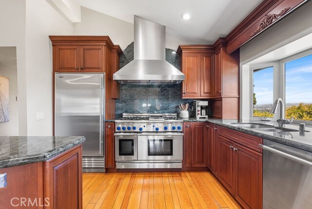 Detail Gallery Image 15 of 38 For 12782 Periwinkle, North Tustin,  CA 92705 - 5 Beds | 3/1 Baths