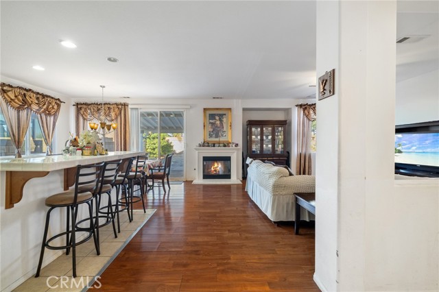 Detail Gallery Image 5 of 54 For 44014 42nd St, Lancaster,  CA 93536 - 5 Beds | 3 Baths