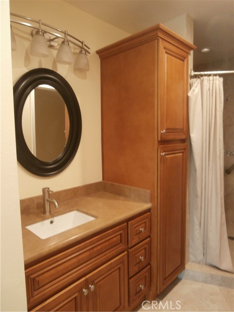 Detail Gallery Image 12 of 22 For 19351 Seahorse Ln #103,  Huntington Beach,  CA 92648 - 2 Beds | 2 Baths