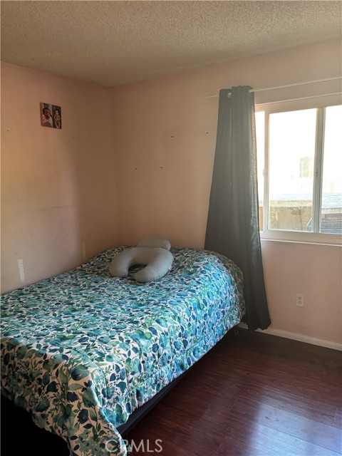Detail Gallery Image 10 of 22 For 2869 Rosarita St, San Bernardino,  CA 92407 - 4 Beds | 2 Baths