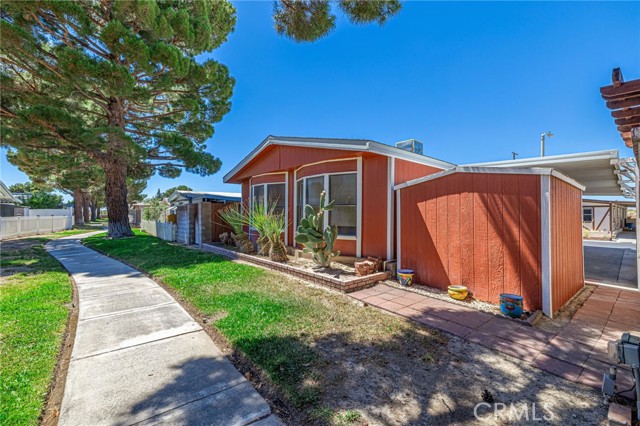 Detail Gallery Image 4 of 41 For 48303 W 20th Street #181,  Lancaster,  CA 93534 - 3 Beds | 2 Baths