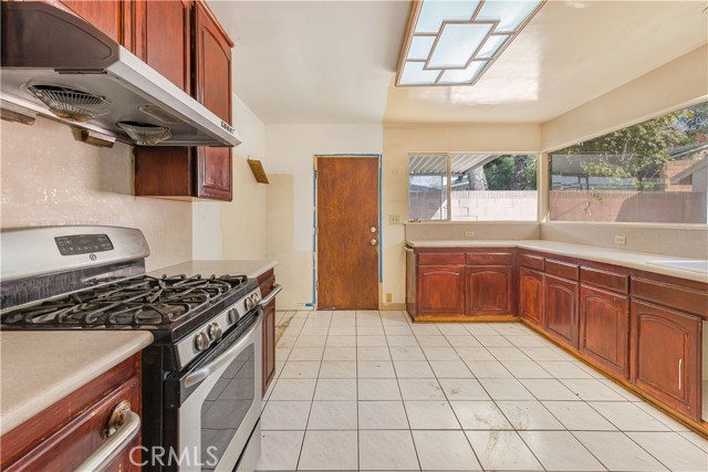 Detail Gallery Image 12 of 24 For 1004 S Grandridge, Monterey Park,  CA 91754 - 3 Beds | 2 Baths