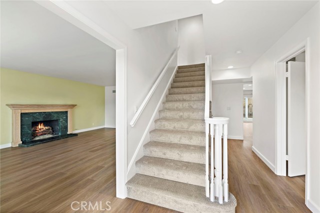 Detail Gallery Image 12 of 27 For 20152 Redlands Dr, Newport Beach,  CA 92660 - 5 Beds | 3 Baths