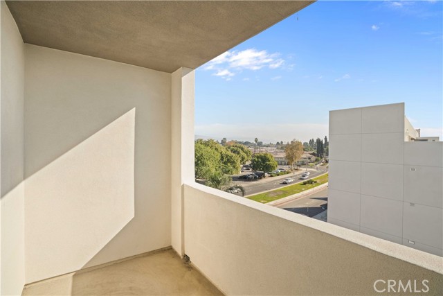 Detail Gallery Image 18 of 26 For 8750 Sepulveda Bld #311,  North Hills,  CA 91343 - 1 Beds | 1 Baths