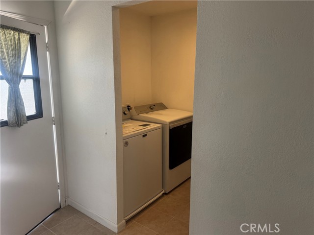 5700 W Wilson Street, Banning CA: https://media.crmls.org/medias/1dc446f0-287b-40b6-89aa-bd14c2df1da5.jpg