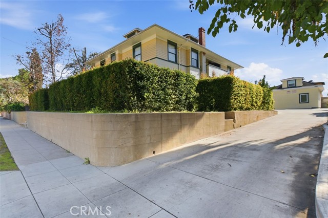 Detail Gallery Image 2 of 26 For 13504 Earlham, Whittier,  CA 90602 - – Beds | – Baths