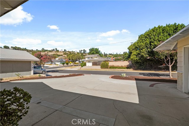 1408 Cranmer Drive photo 3