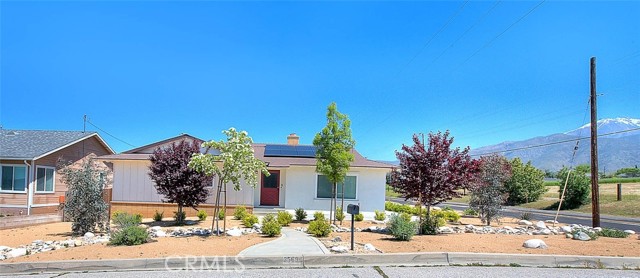 Detail Gallery Image 1 of 51 For 35694 Sierra Ln, Yucaipa,  CA 92399 - 3 Beds | 2 Baths
