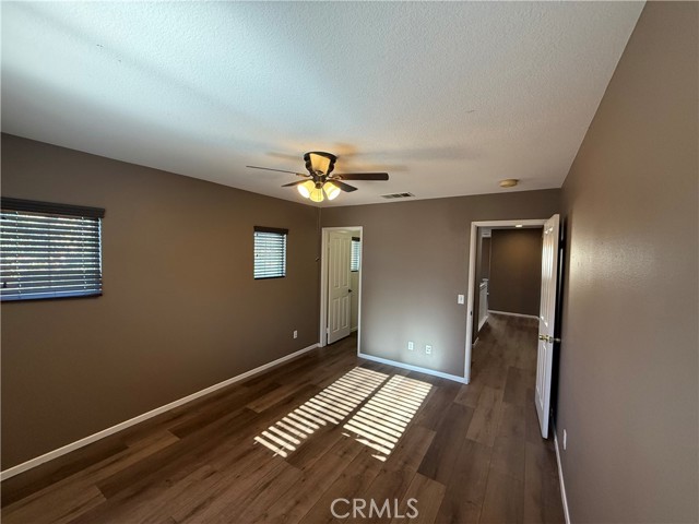 Detail Gallery Image 32 of 34 For 1264 Reisling, Perris,  CA 92571 - 5 Beds | 3 Baths