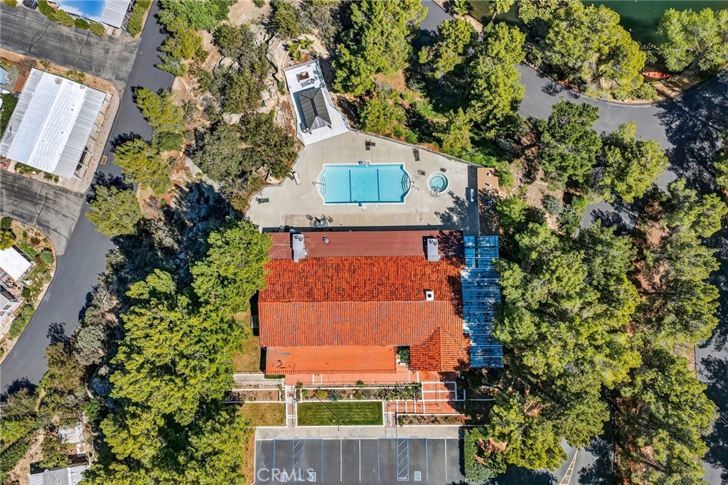 https://media.crmls.org/medias/1dc69b7d-bf27-43b4-b4e5-745674e77e99.jpg?preset=X-Large