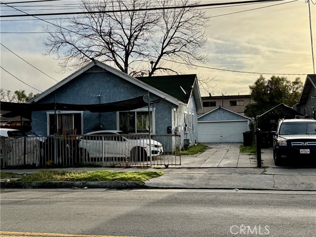 Front Image Thumbnail for CRDW26175694