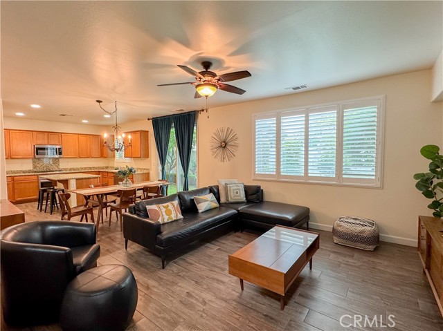 Detail Gallery Image 11 of 48 For 8302 Allyn Bacon, Bakersfield,  CA 93311 - 4 Beds | 3 Baths