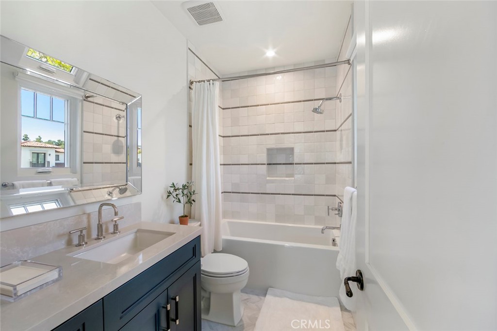 MLS #OC26132164 image #36