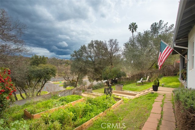 Detail Gallery Image 8 of 37 For 27 Riverview, Oroville,  CA 95965 - 2 Beds | 1 Baths