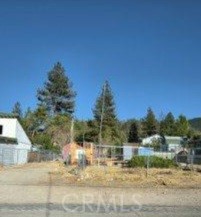 228 Chaparral Street, Frazier Park CA: https://media.crmls.org/medias/1dc8b8fc-b0ea-4860-84fd-ea0faf0d4267.jpg