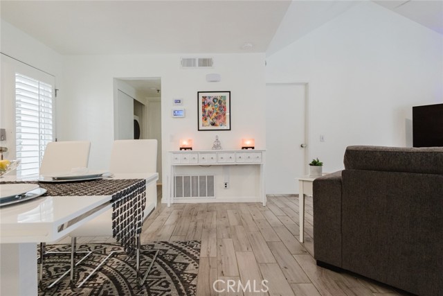 Detail Gallery Image 7 of 56 For 2700 Lawrence Crossley #37,  Palm Springs,  CA 92264 - 1 Beds | 1 Baths