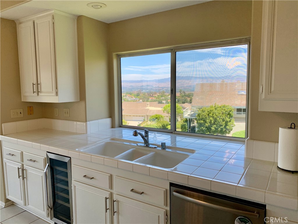 1dc97922 5924 49a8 Be27 67d03c93a0dc