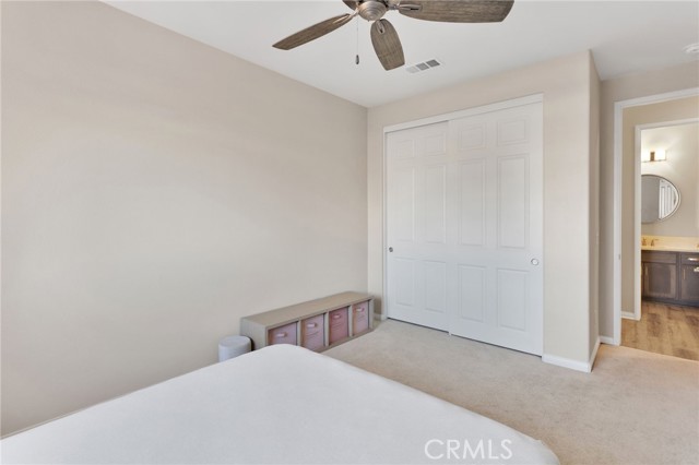 Detail Gallery Image 31 of 73 For 17066 Takipi Rd, Apple Valley,  CA 92307 - 3 Beds | 3 Baths