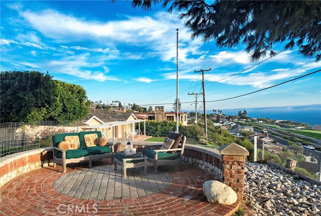 4364 Admirable Drive, Rancho Palos Verdes, California 90275, 4 Bedrooms Bedrooms, ,4 BathroomsBathrooms,Residential,Sold,Admirable,PV17031878