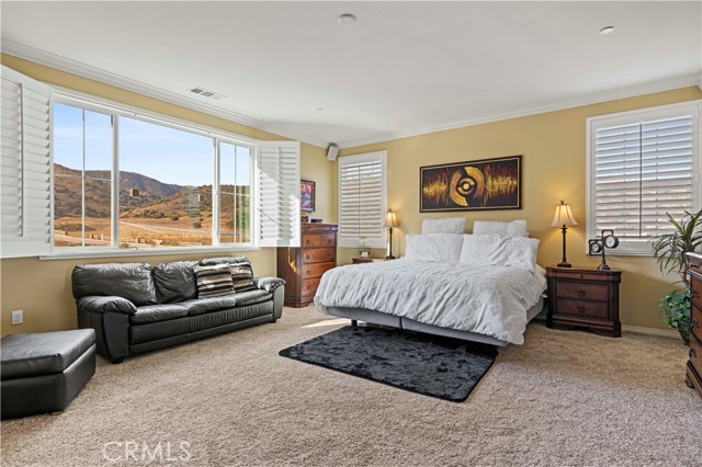 Detail Gallery Image 17 of 51 For 106 Redwood Grove Ct, Simi Valley,  CA 93065 - 4 Beds | 3 Baths