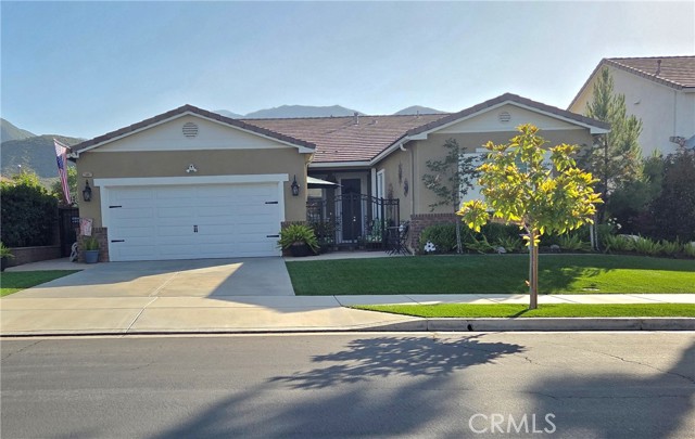 25687 Red Hawk Road, Corona CA: https://media.crmls.org/medias/1dcd04f3-e3d3-44bf-a417-cacf4a4c08c2.jpg