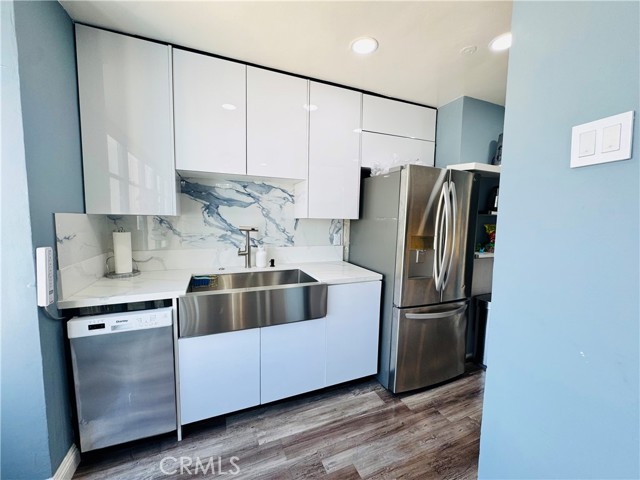 Detail Gallery Image 3 of 33 For 100 Atlantic Ave #1012,  Long Beach,  CA 90802 - 2 Beds | 1 Baths