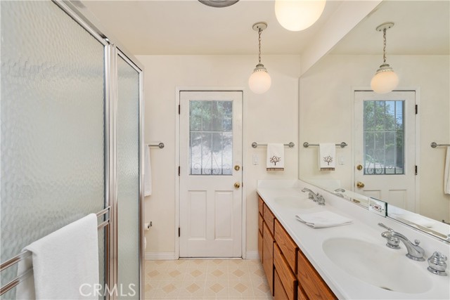 Detail Gallery Image 22 of 31 For 23309 Community St, West Hills,  CA 91304 - 4 Beds | 2 Baths