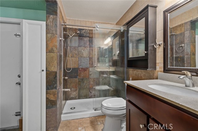 Detail Gallery Image 20 of 27 For 15691 Montgomery, Fontana,  CA 92336 - 3 Beds | 2 Baths
