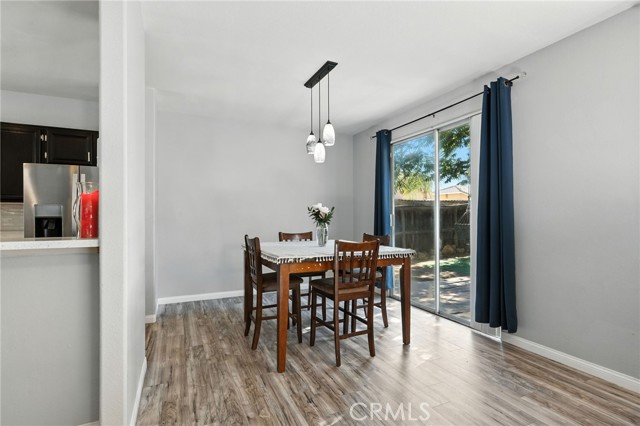 1063 Blackburn Way, Hemet CA: https://media.crmls.org/medias/1dcf53d6-28d4-4d9e-b242-53f7782aad9c.jpg