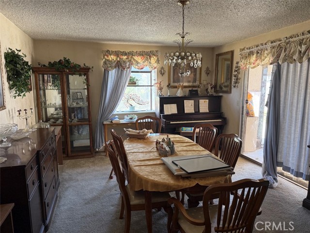2073 Sandalwood Drive, Santa Maria CA: https://media.crmls.org/medias/1dcf859b-c023-425e-a37c-aa2a1d803762.jpg