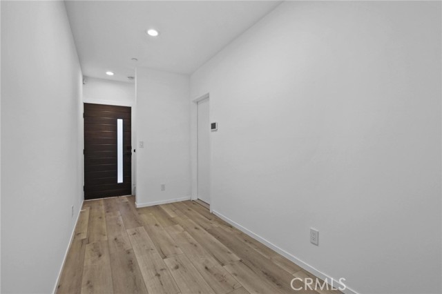 Detail Gallery Image 4 of 23 For 4138 Normal Ave, Los Angeles,  CA 90029 - 2 Beds | 2 Baths
