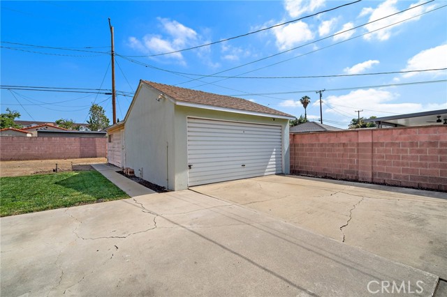 509 E Camile Street, Santa Ana CA: https://media.crmls.org/medias/1dcfaff8-e506-46d9-b893-aa92c4cc4772.jpg