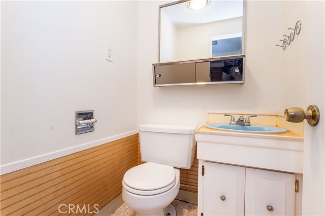 Detail Gallery Image 35 of 74 For 9826 Columbus, North Hills,  CA 91343 - 7 Beds | 5/1 Baths