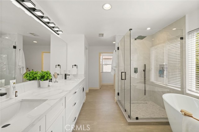 Detail Gallery Image 46 of 71 For 22601 Gault St, West Hills,  CA 91307 - 5 Beds | 3 Baths