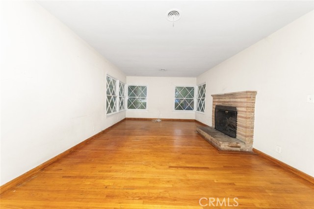 MLS #SR25265861 image #11