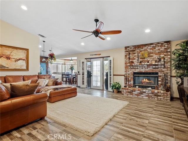 Detail Gallery Image 24 of 57 For 13991 Jicarilla Rd, Apple Valley,  CA 92307 - 4 Beds | 3 Baths