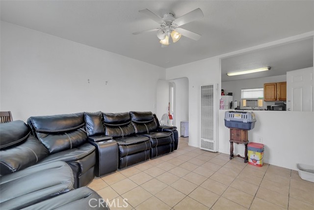 Detail Gallery Image 4 of 30 For 3838 Spencer, Oroville,  CA 95966 - 4 Beds | 2 Baths