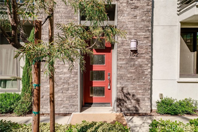 Detail Gallery Image 5 of 35 For 152 Schick, Irvine,  CA 92614 - 4 Beds | 3/1 Baths