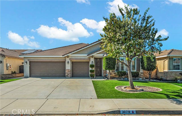 Detail Gallery Image 4 of 42 For 30719 Lajoe, Menifee,  CA 92584 - 4 Beds | 2 Baths