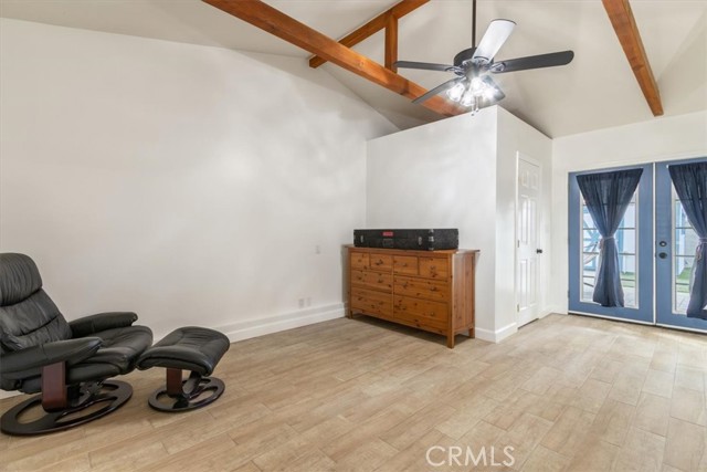 Detail Gallery Image 25 of 34 For 16750 Septo, Northridge,  CA 91343 - 5 Beds | 3 Baths