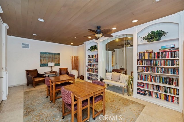 Detail Gallery Image 34 of 43 For 1801 Diamond St, San Diego,  CA 92109 - 1 Beds | 1 Baths