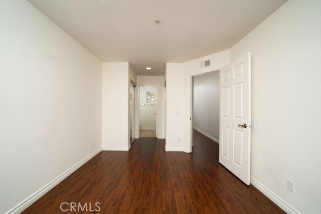 Detail Gallery Image 11 of 37 For 12690 Homestead, Tustin,  CA 92782 - 2 Beds | 2/1 Baths