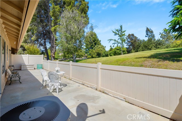 Detail Gallery Image 33 of 40 For 26241 Rainbow Glen Dr, Newhall,  CA 91321 - 2 Beds | 2 Baths