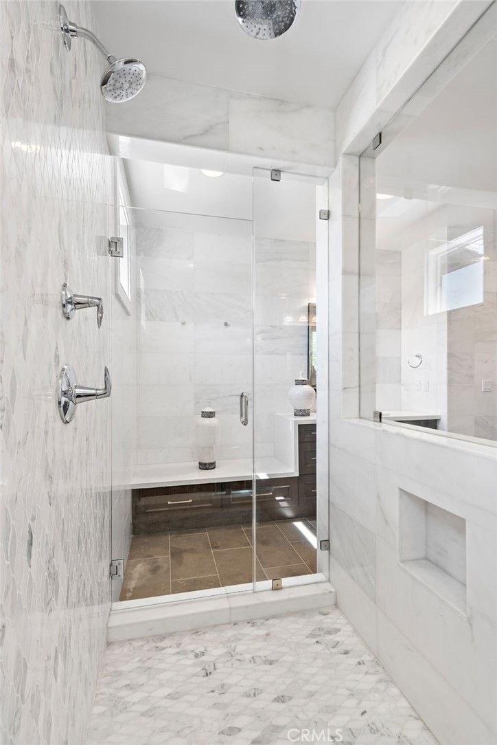 1ddb6788 9ba6 4845 9677 A267ba2be998