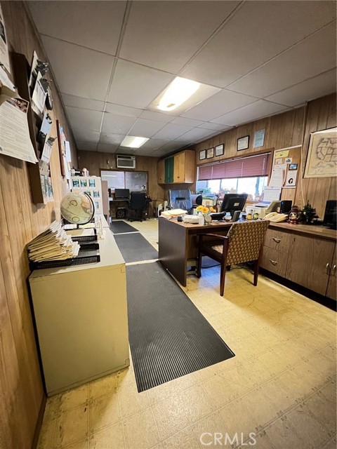 Detail Gallery Image 21 of 33 For 8666 Beech, Fontana,  CA 92335 - – Beds | – Baths